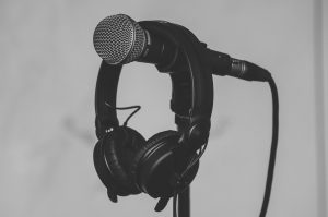 audio-1867121_1920
